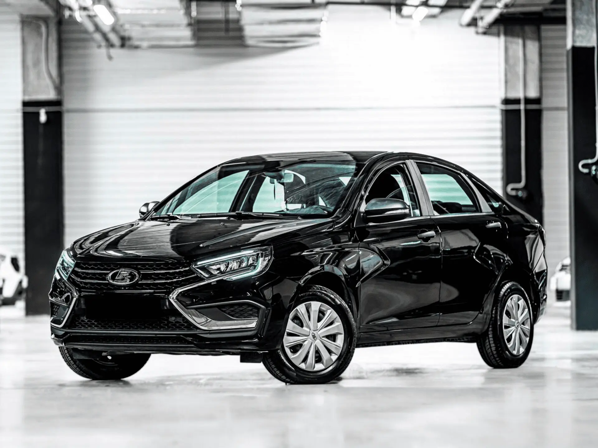 Lada Vesta Седан по цене от 744 000 рублей