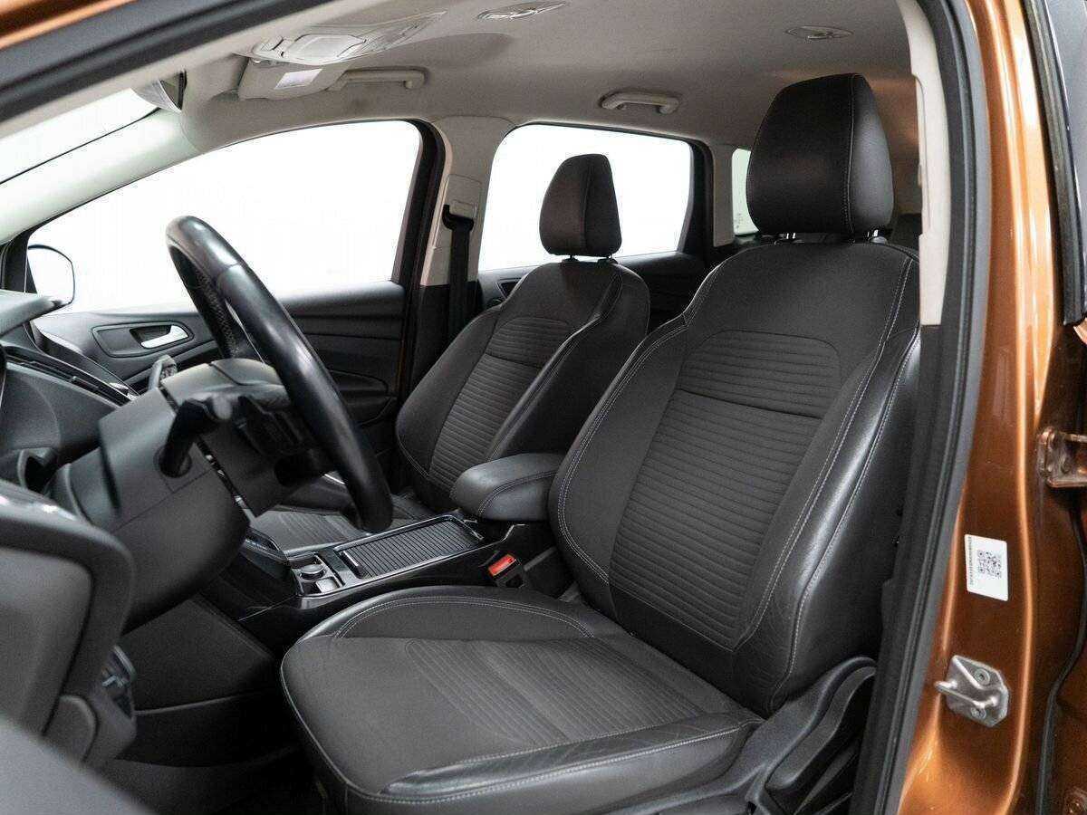 Б/У Форд Куга 2017 года. Фото: #5