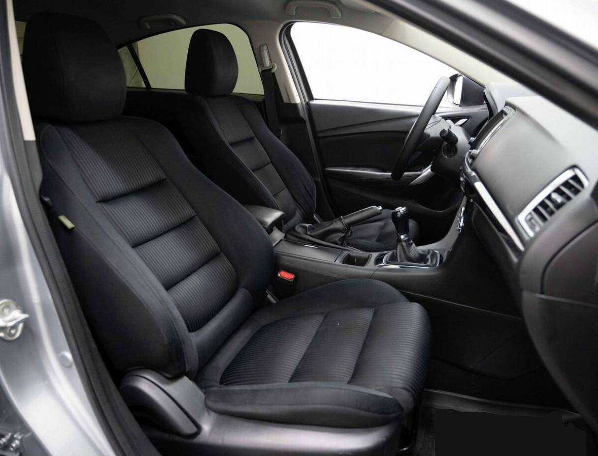 Б/У Мазда 6 2012 года. Фото: #11