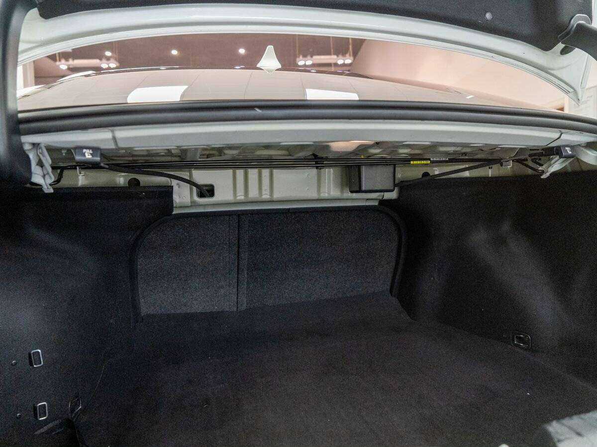 Б/У Киа Оптима 2019 года. Фото: #7