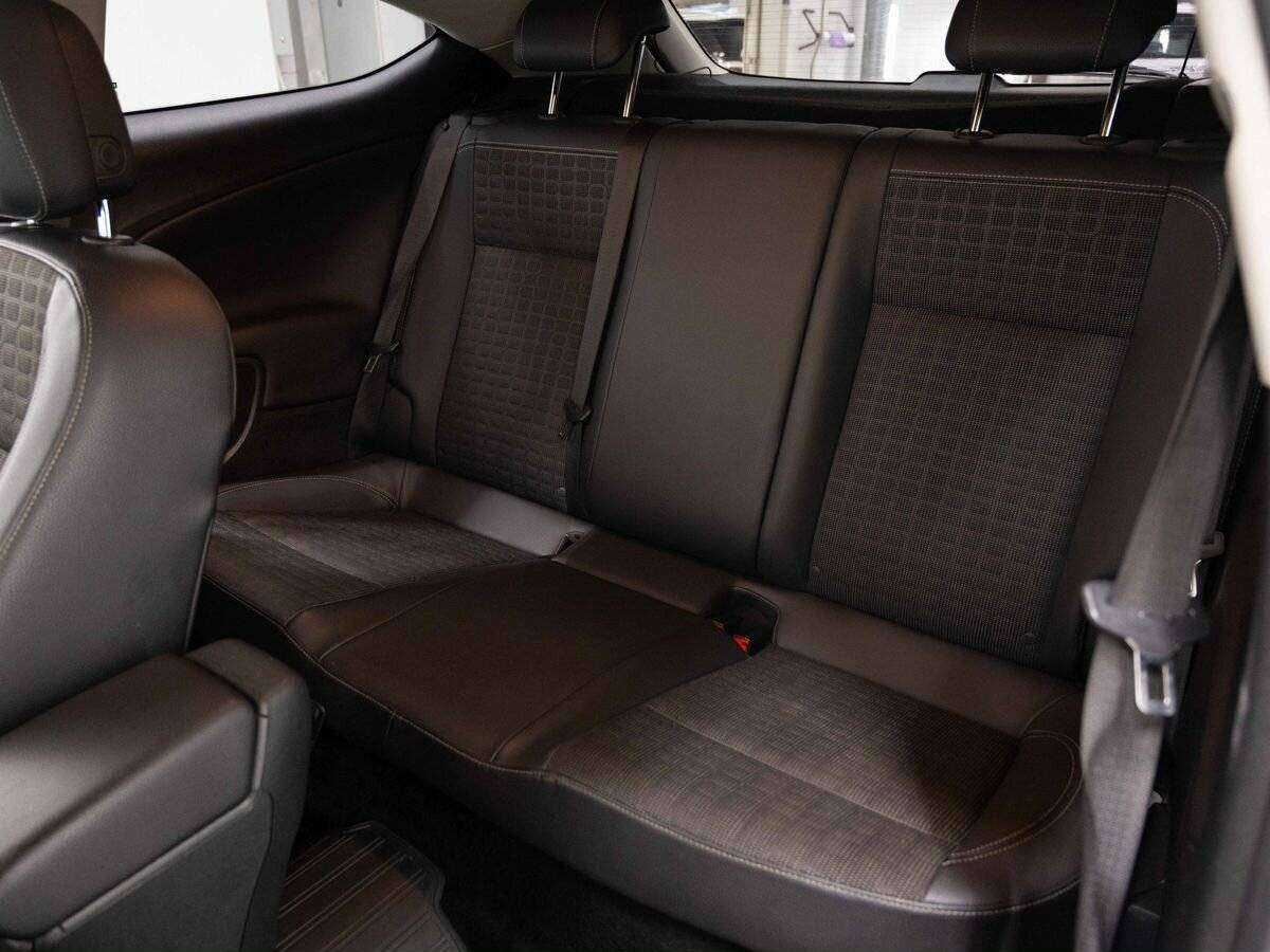 Б/У Опель Астра 2012 года. Фото: #8