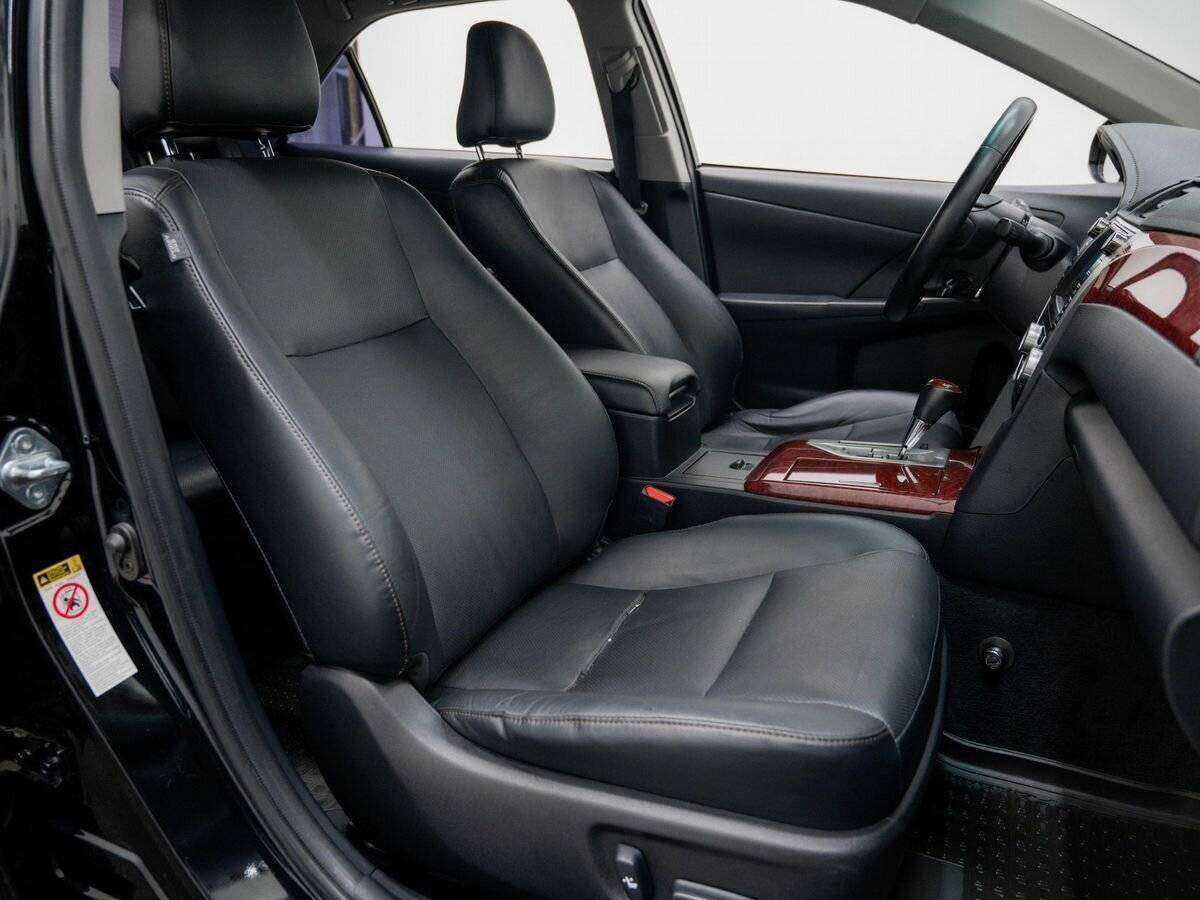 Б/У Тойота Камри 2014 года. Фото: #7