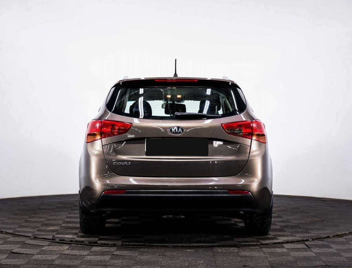 Б/У Киа Сид 2014 года. Фото: #4