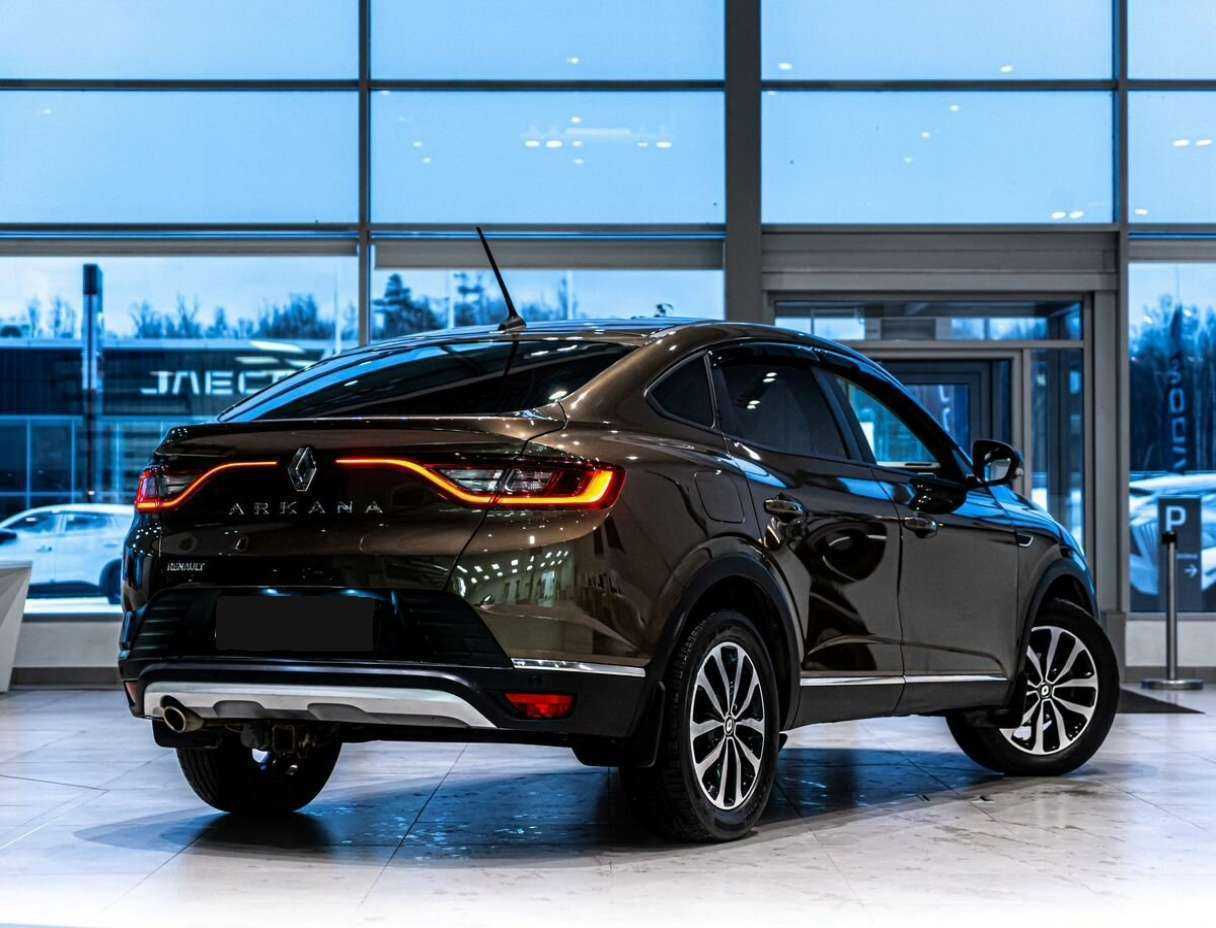 Б/У Рено Аркана 2019 года. Фото: #2