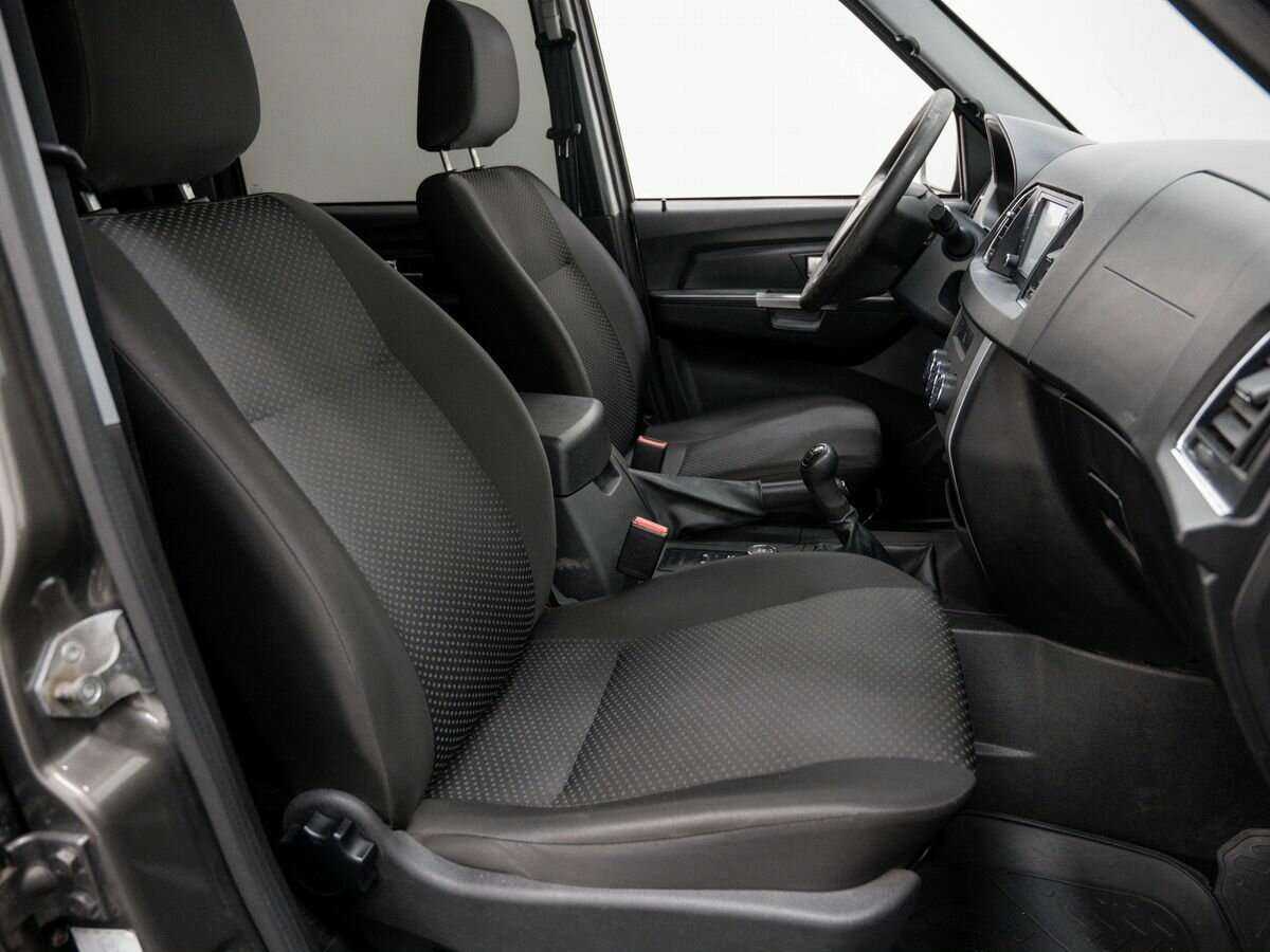 Б/У УАЗ Патриот 2017 года. Фото: #8