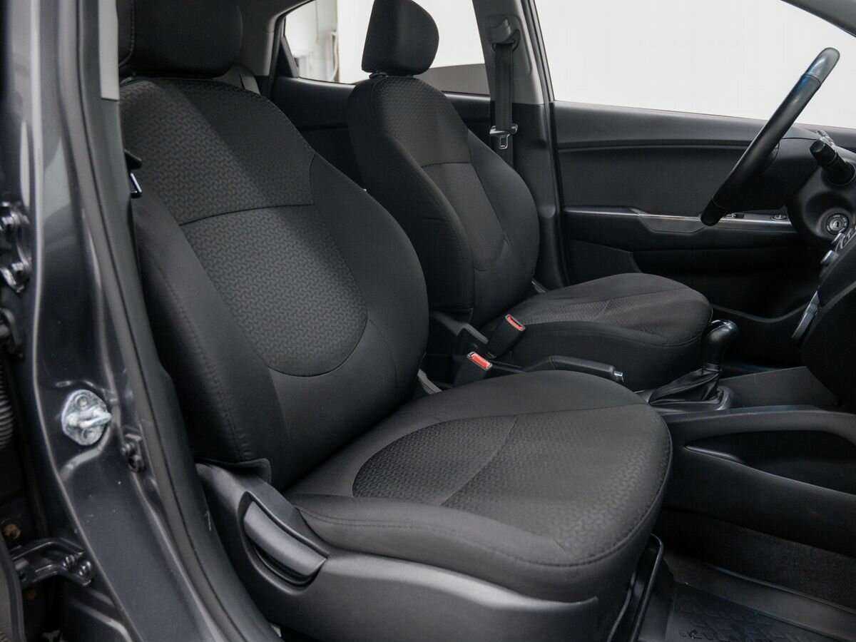 Б/У Киа Рио 2015 года. Фото: #10