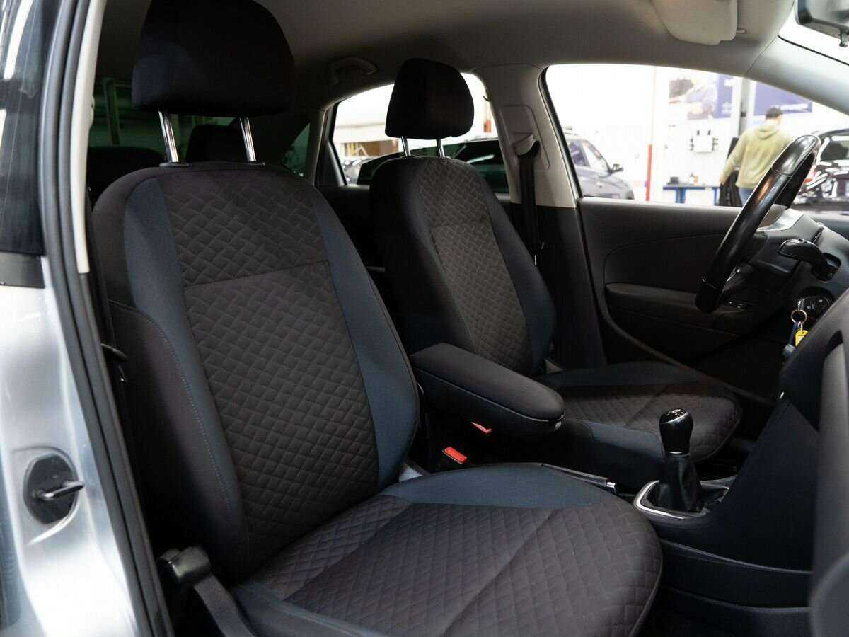 Б/У Фольксваген Поло 2019 года. Фото: #8