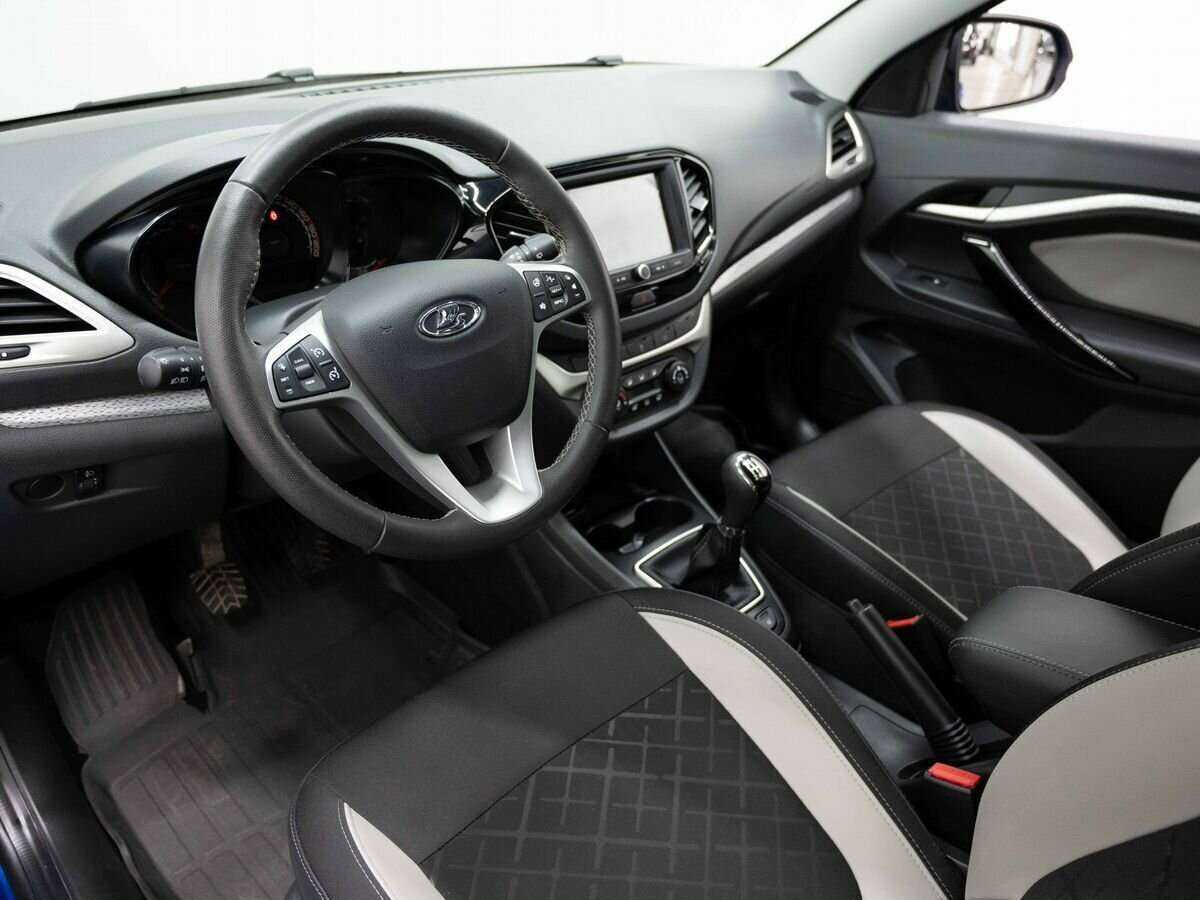 Б/У Лада (ВАЗ) Веста 2021 года. Фото: #7