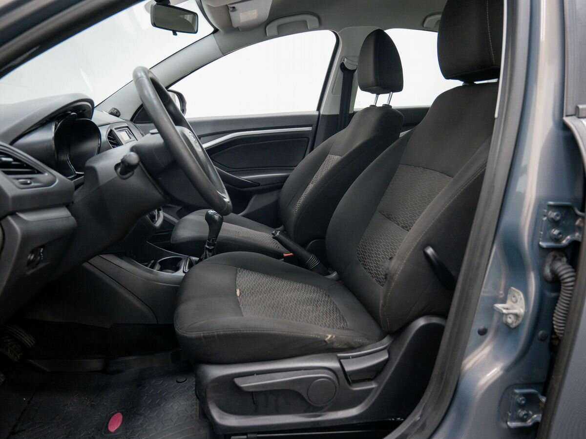 Б/У Лада (ВАЗ) Веста 2015 года. Фото: #13