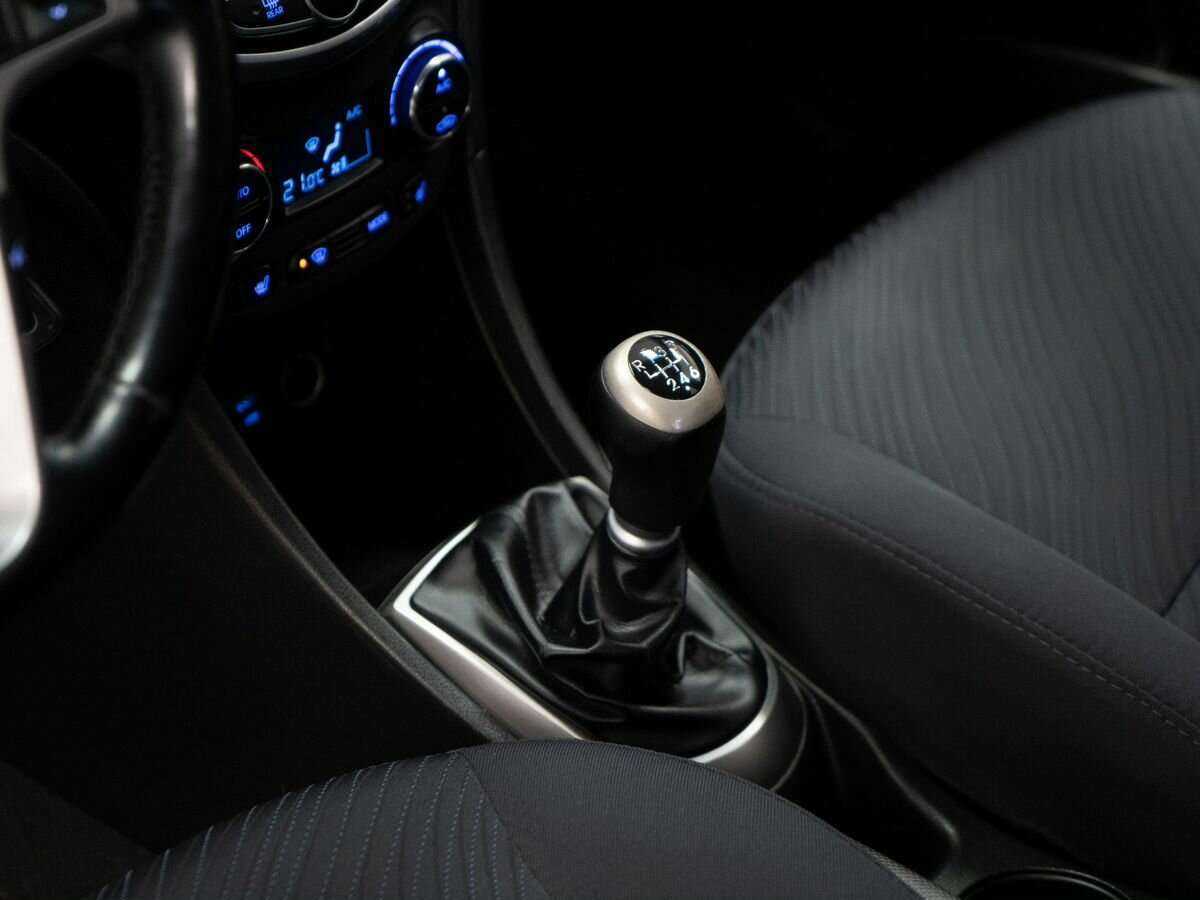 Б/У Хендай Солярис 2015 года. Фото: #10