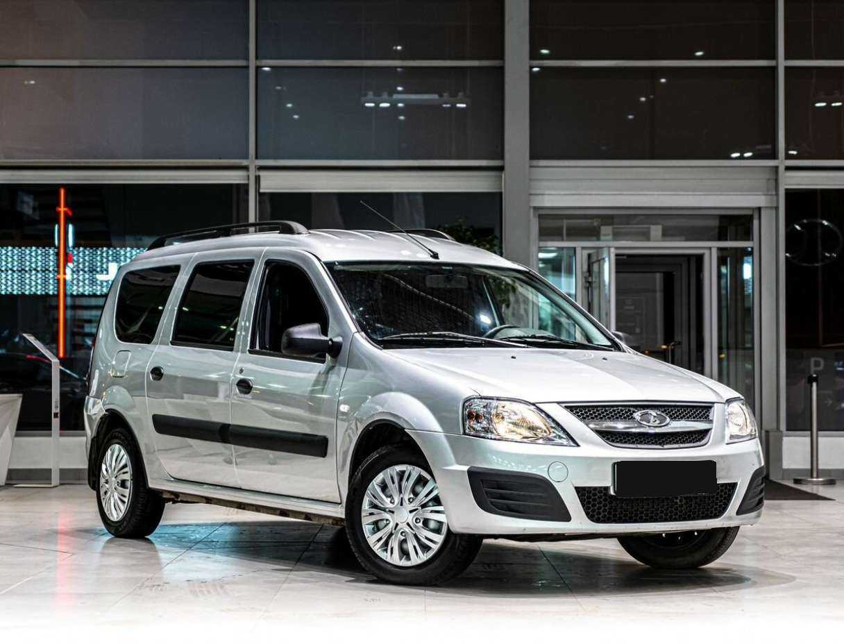 Б/У Лада (ВАЗ) Ларгус 2018 года. Фото: #1