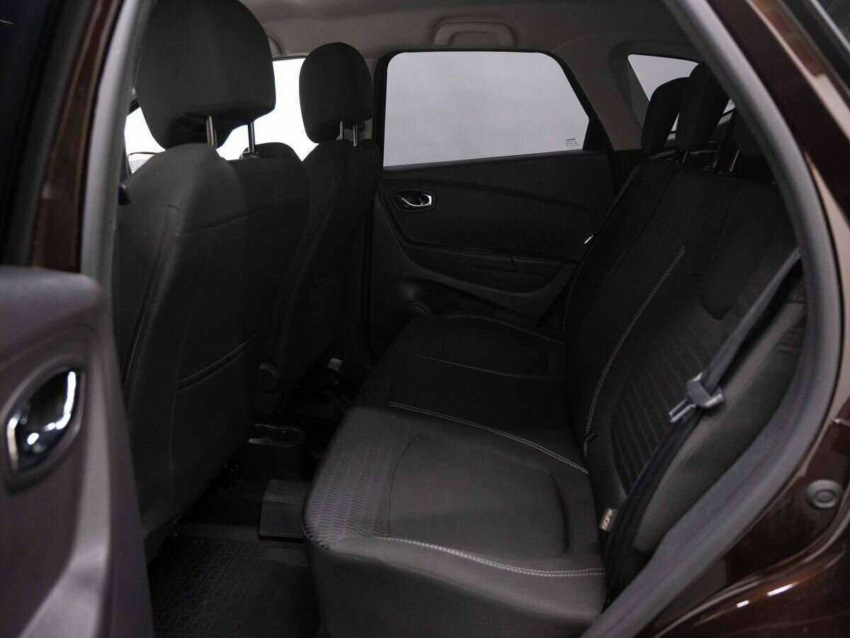 Б/У Рено Каптюр 2020 года. Фото: #8