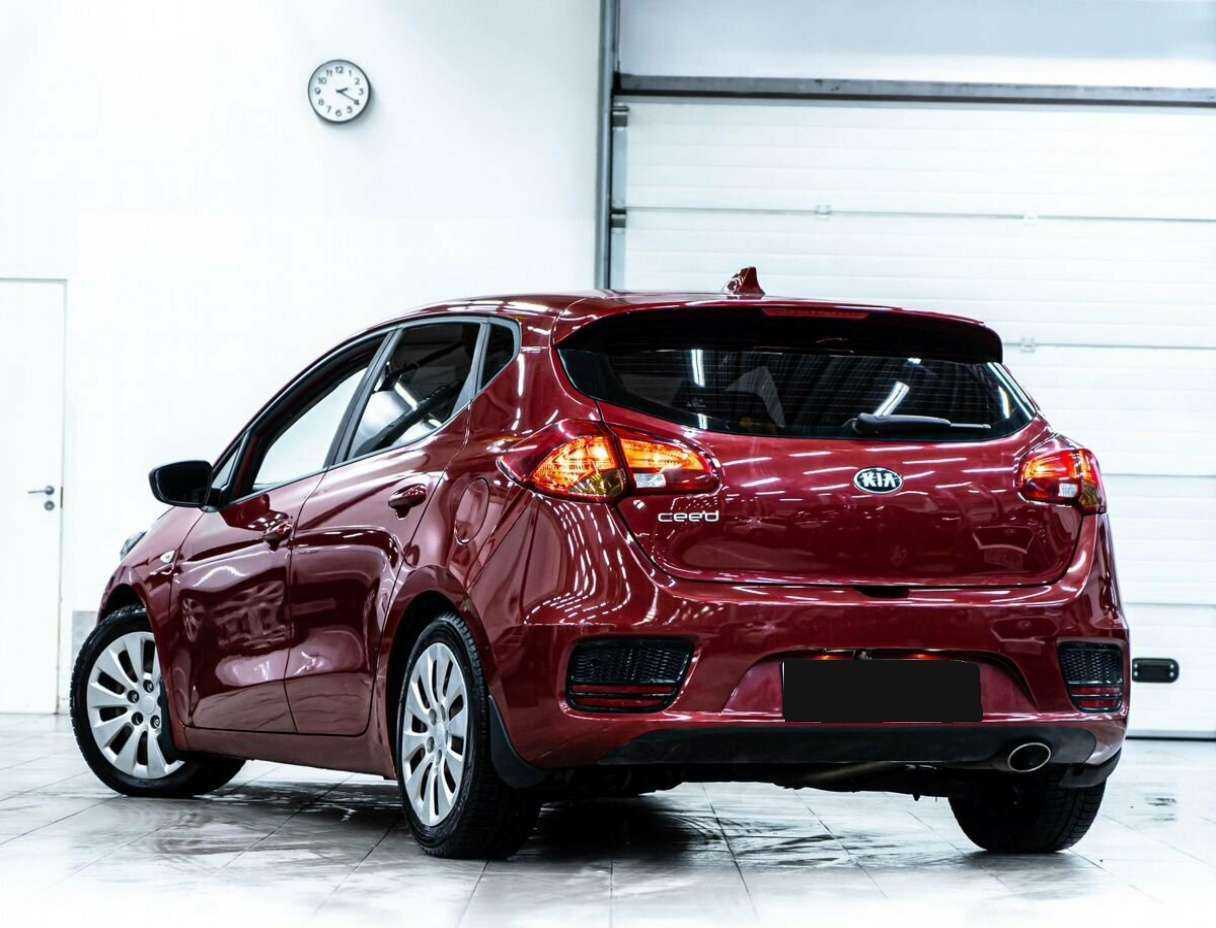 Б/У Киа Сид 2018 года. Фото: #3