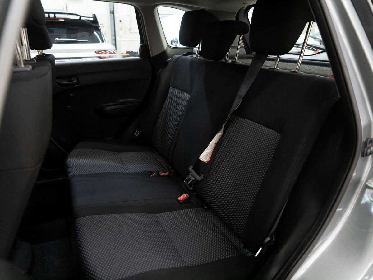 Б/У Сузуки Витара 2015 года. Фото: #5