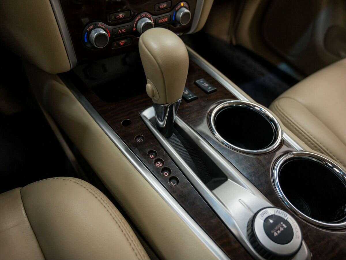 Б/У Ниссан Патфайндер 2014 года. Фото: #23