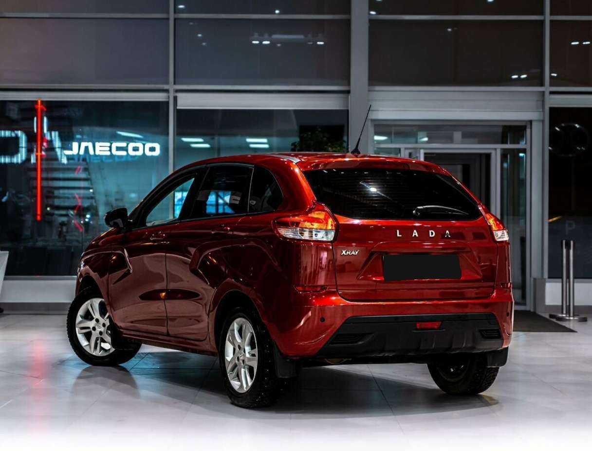 Б/У Лада (ВАЗ) ИКСРЭЙ 2016 года. Фото: #3