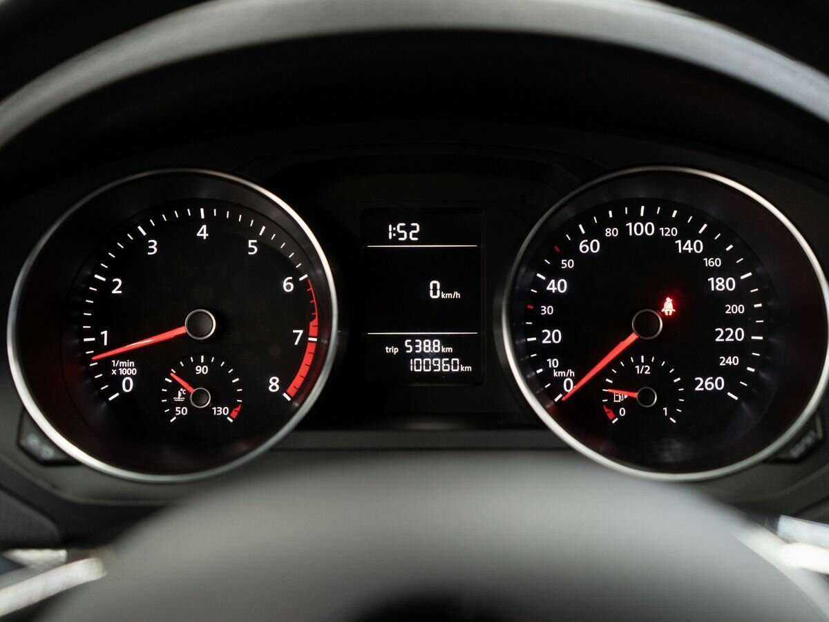 Б/У Фольксваген Джетта 2016 года. Фото: #10