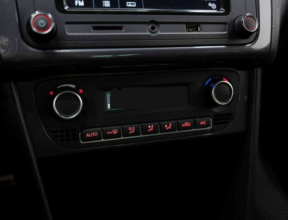 Б/У Фольксваген Поло 2018 года. Фото: #21