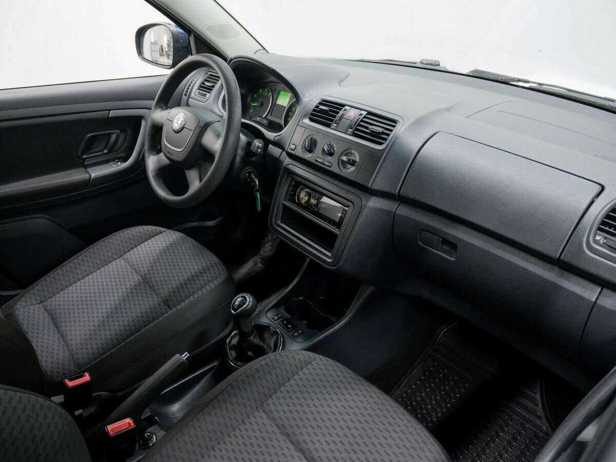 Б/У Шкода Фабия 2012 года. Фото: #7