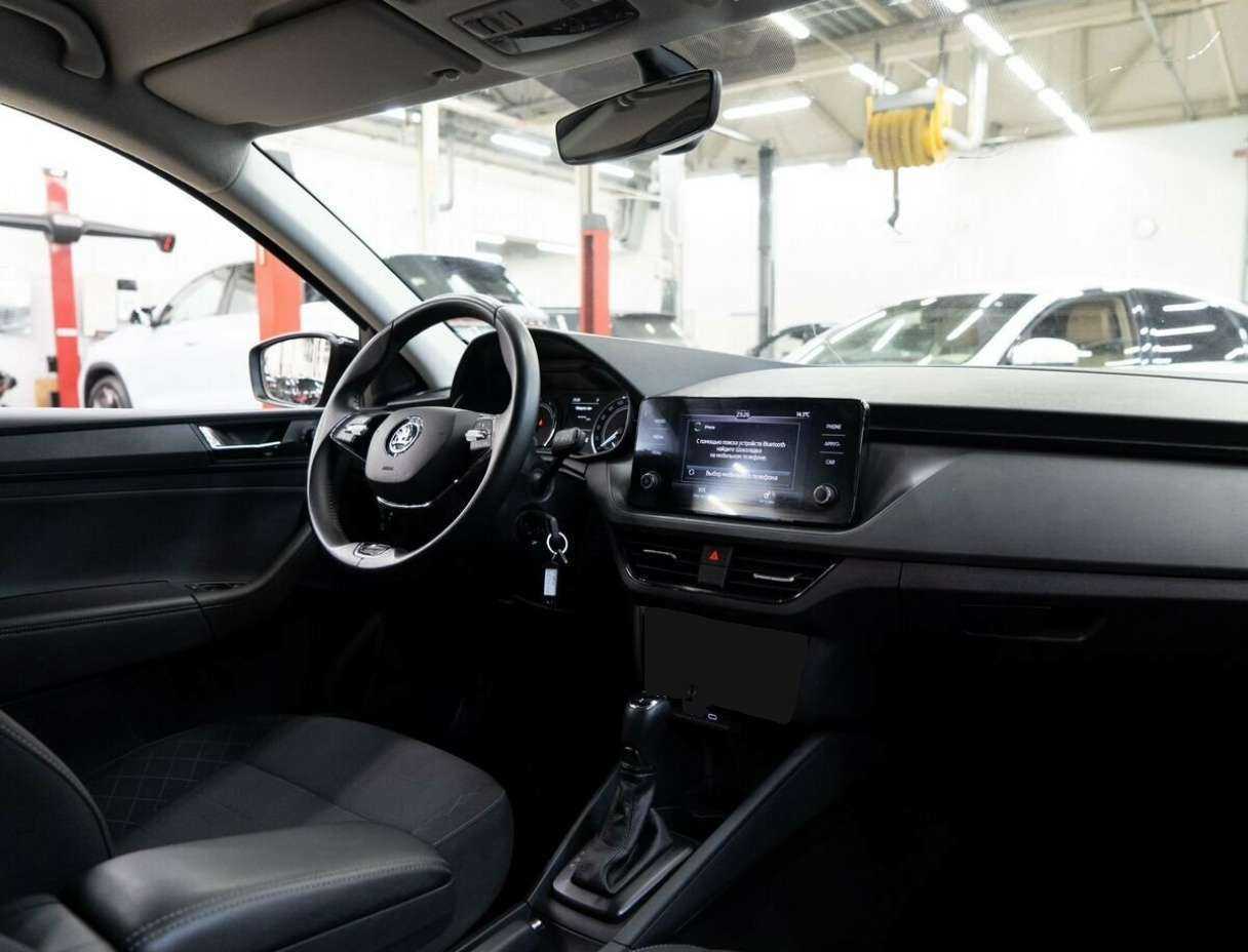 Б/У Шкода Рапид 2021 года. Фото: #17