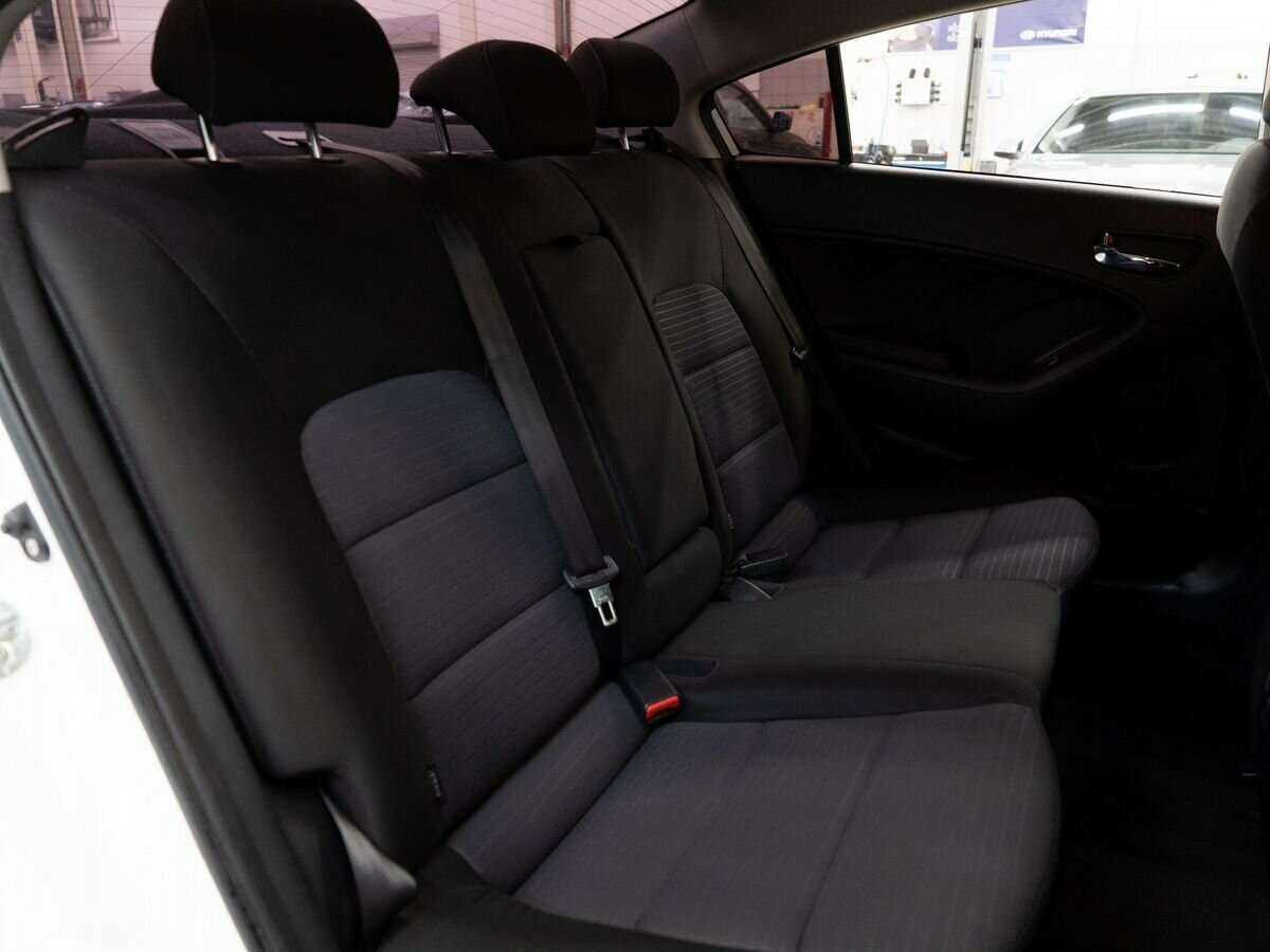 Б/У Киа Церато 2017 года. Фото: #7