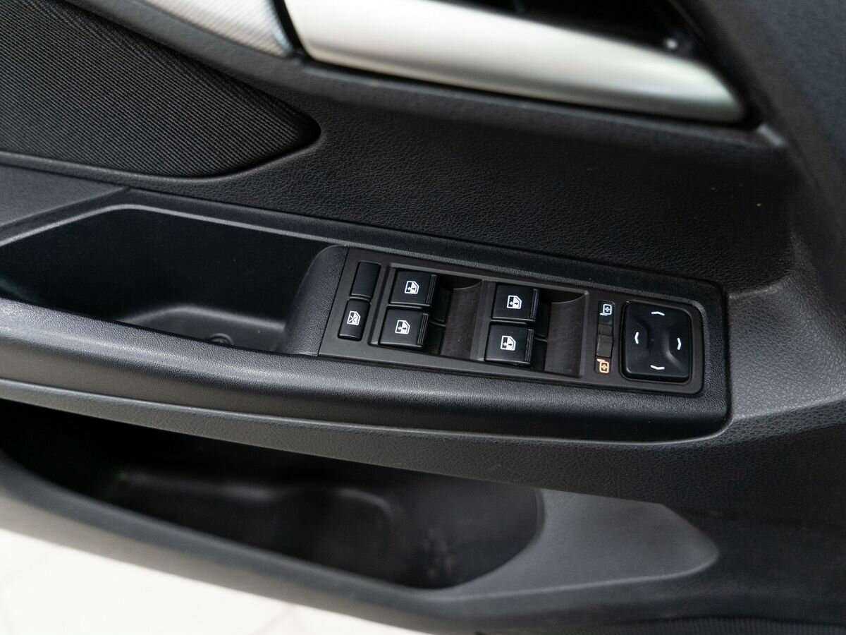 Б/У Лада (ВАЗ) Веста 2020 года. Фото: #13