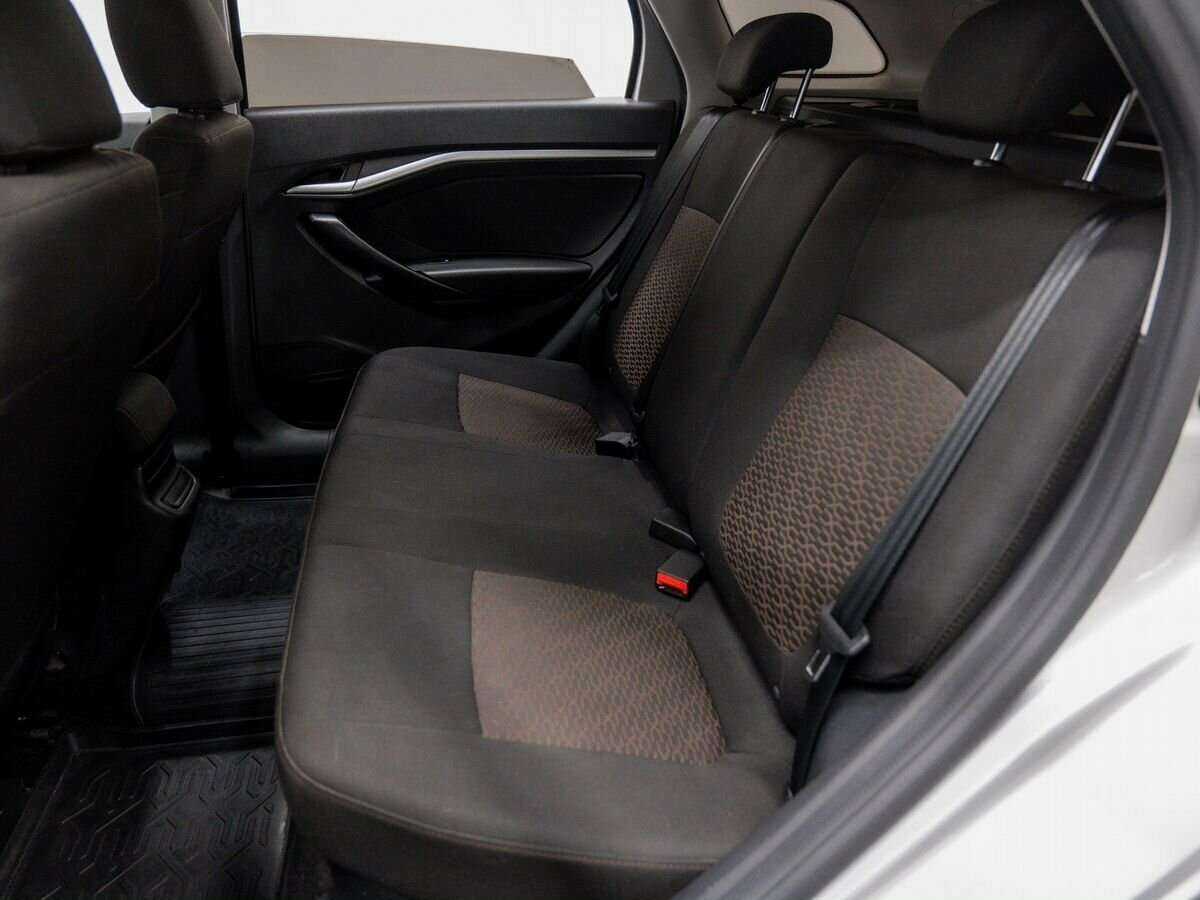 Б/У Лада (ВАЗ) Веста 2021 года. Фото: #8