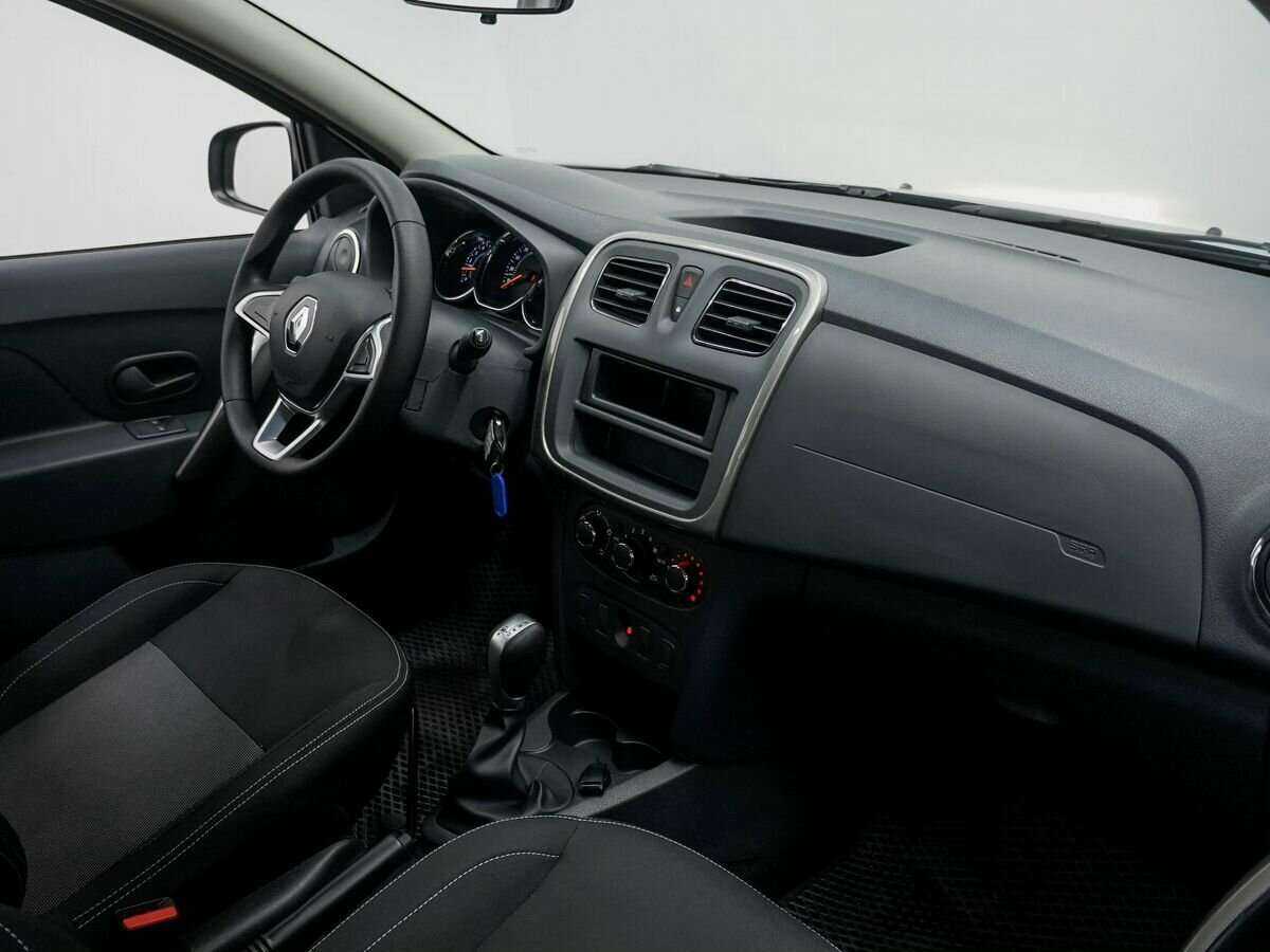 Б/У Рено Логан 2022 года. Фото: #6