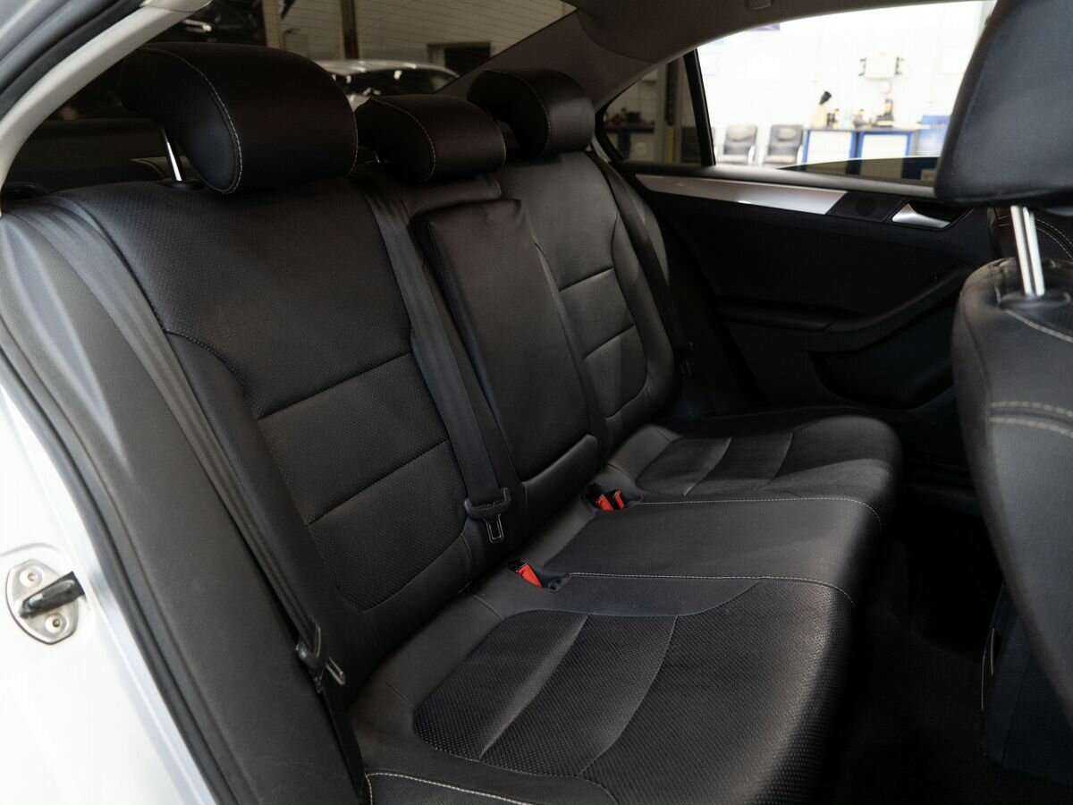 Б/У Фольксваген Джетта 2013 года. Фото: #8