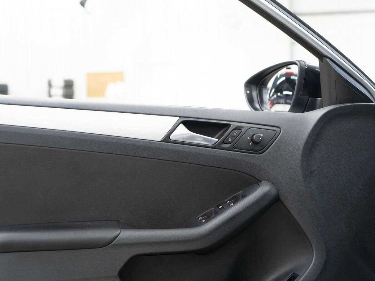 Б/У Фольксваген Джетта 2013 года. Фото: #15