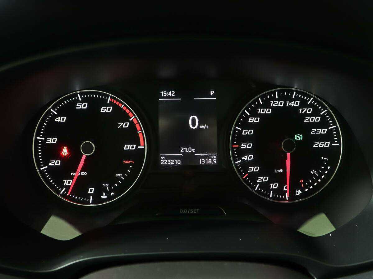 Б/У Сеат Леон 2013 года. Фото: #9