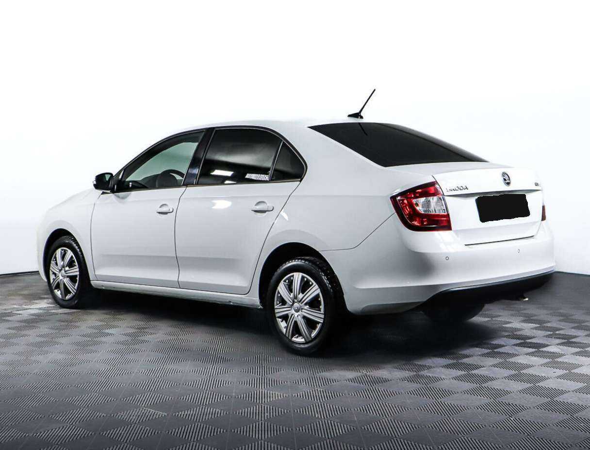 Б/У Шкода Рапид 2019 года. Фото: #6