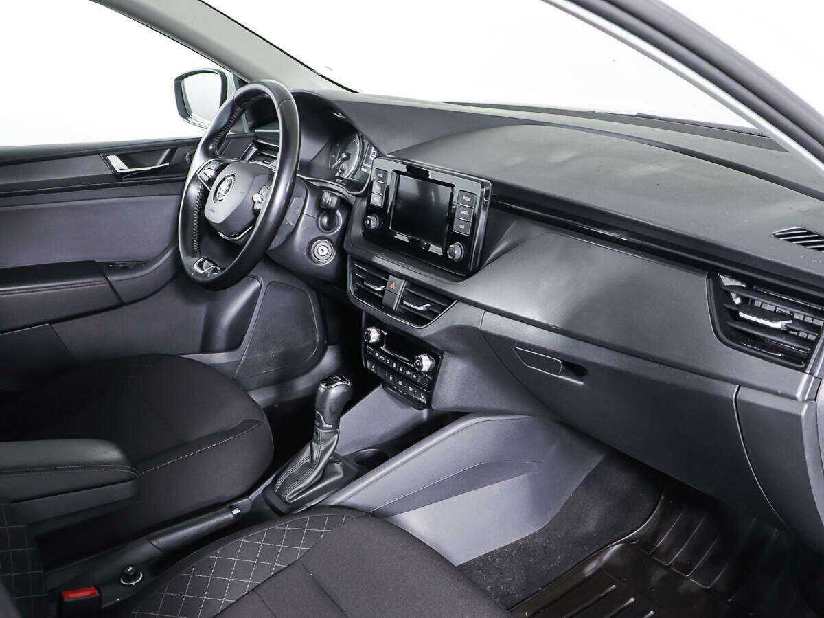 Б/У Шкода Рапид 2020 года. Фото: #8