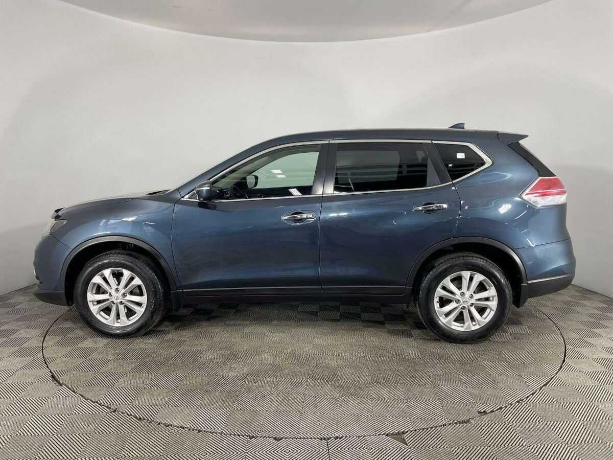 Б/У Ниссан Икс-Трейл 2017 года. Фото: #4