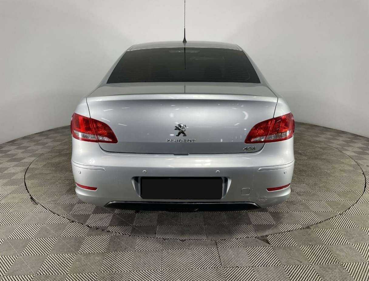 Б/У Пежо 408 2016 года. Фото: #2