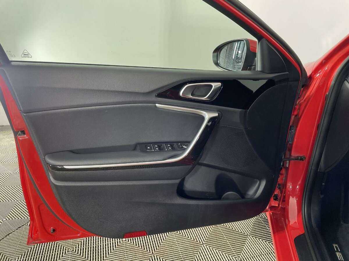 Б/У Киа Сид 2020 года. Фото: #7