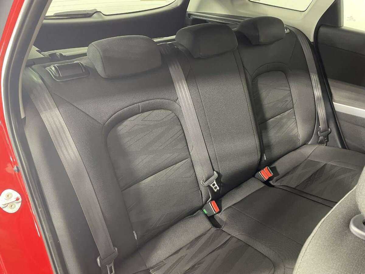 Б/У Киа Сид 2018 года. Фото: #14