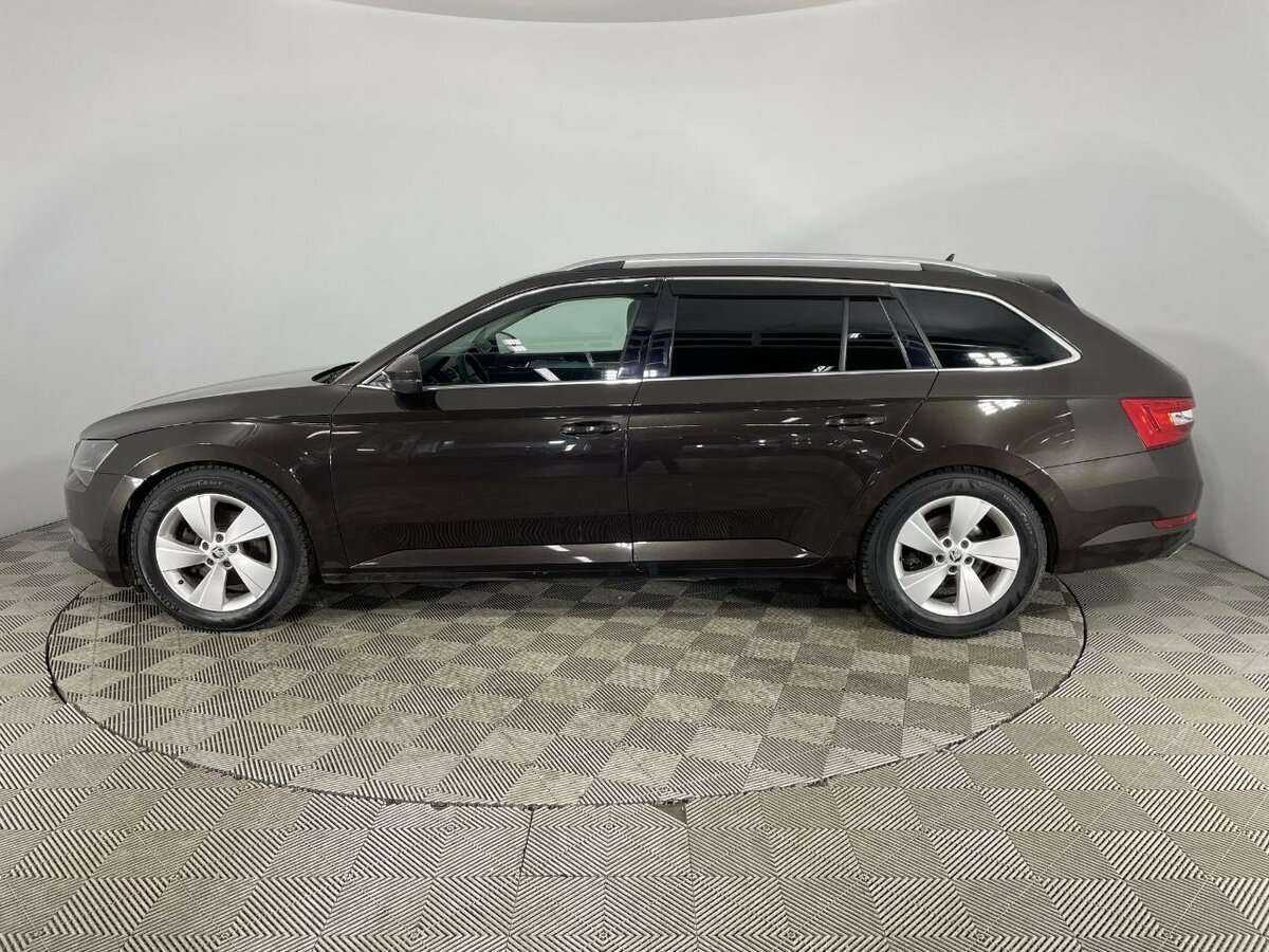 Б/У Шкода Суперб 2016 года. Фото: #3