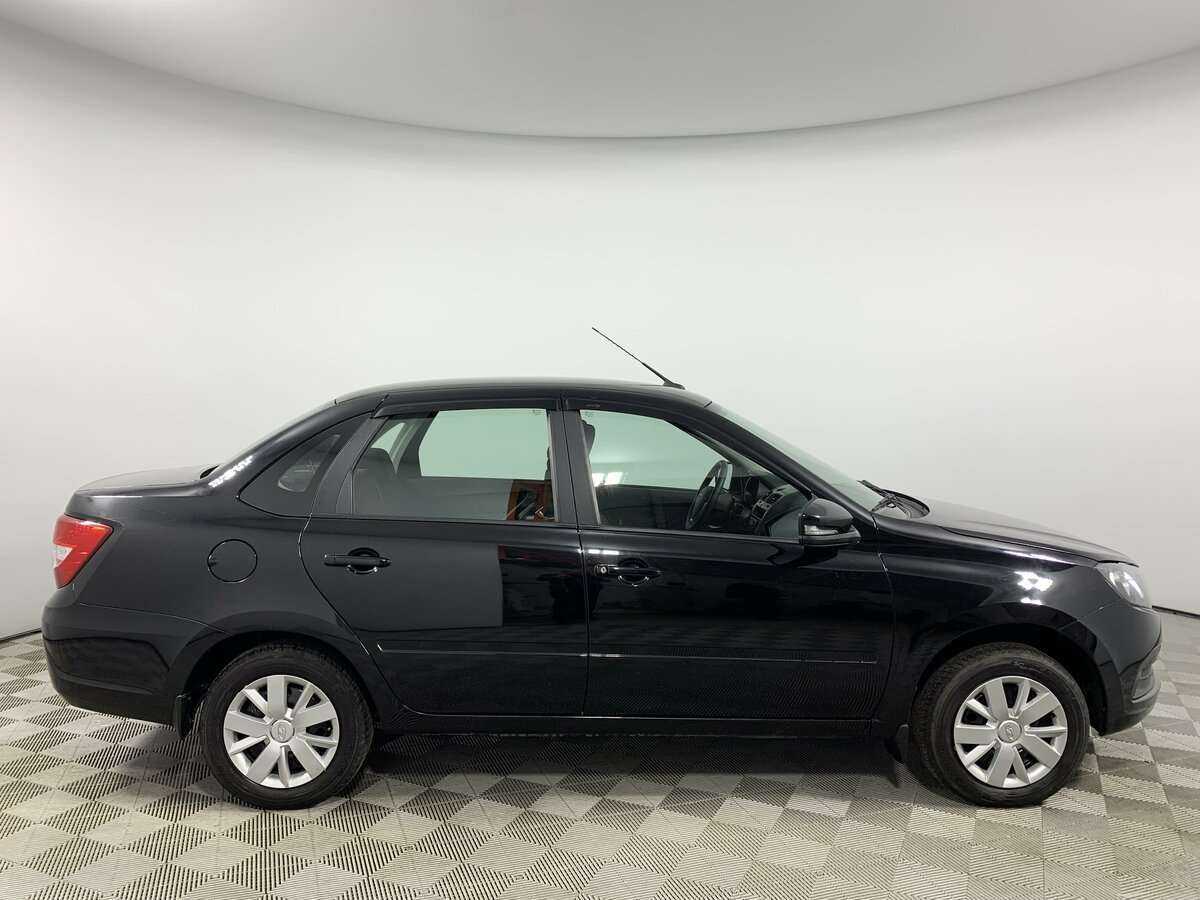 Б/У Лада (ВАЗ) Гранта 2022 года. Фото: #3