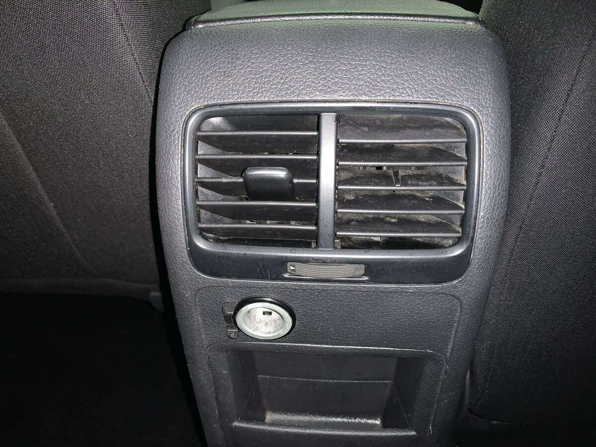 Б/У Фольксваген Джетта 2013 года. Фото: #19