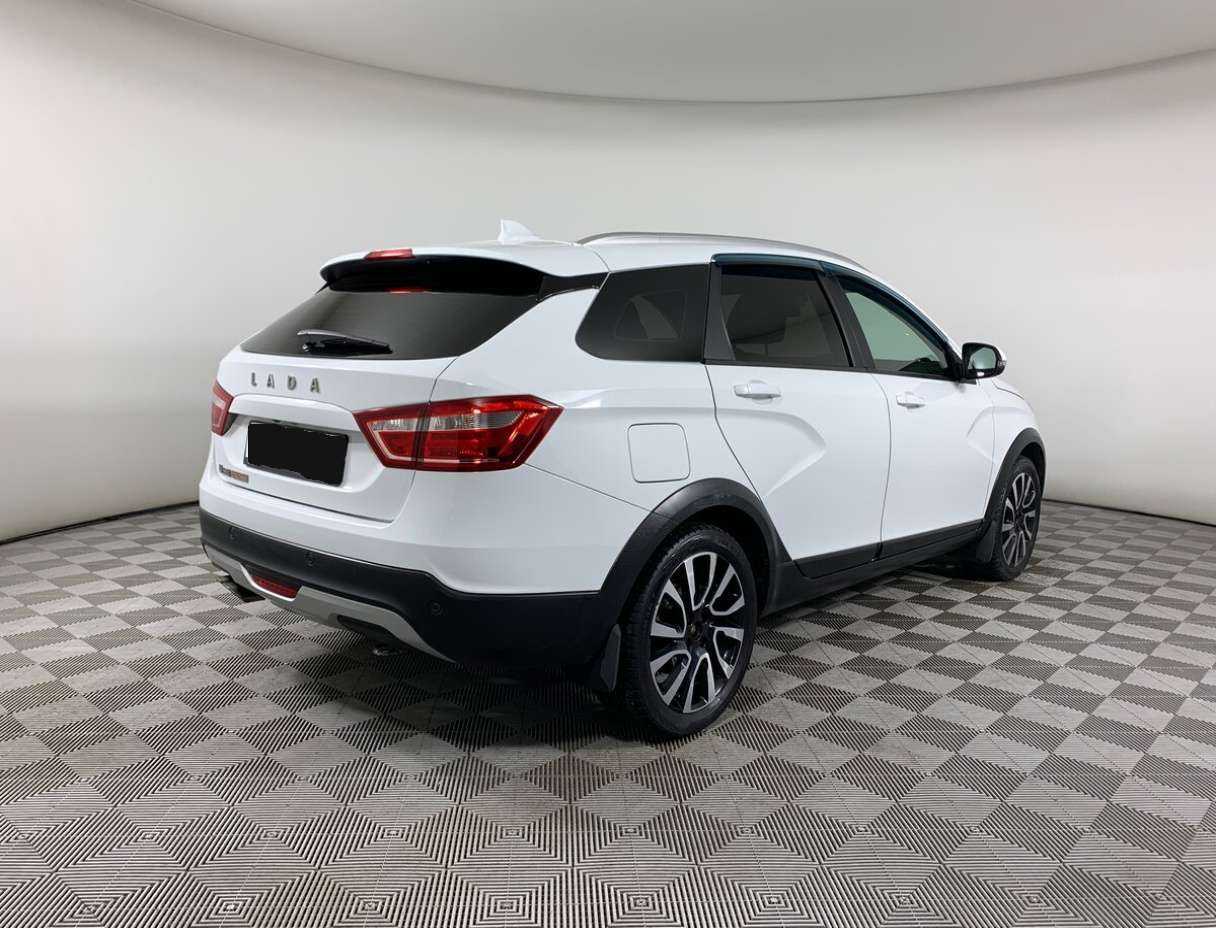 Б/У Лада (ВАЗ) Веста 2018 года. Фото: #4