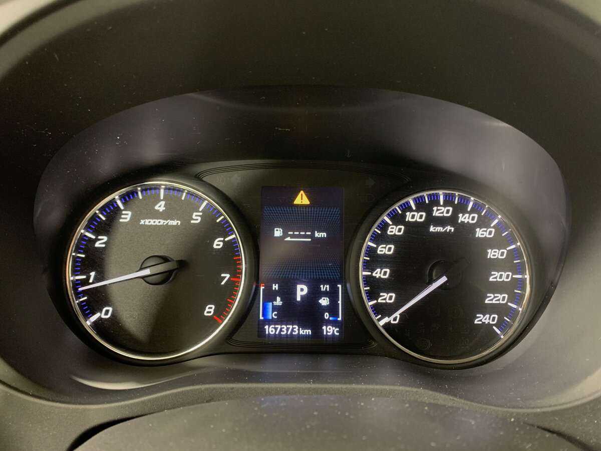 Б/У Митсубиши Оутлэндер 2018 года. Фото: #12