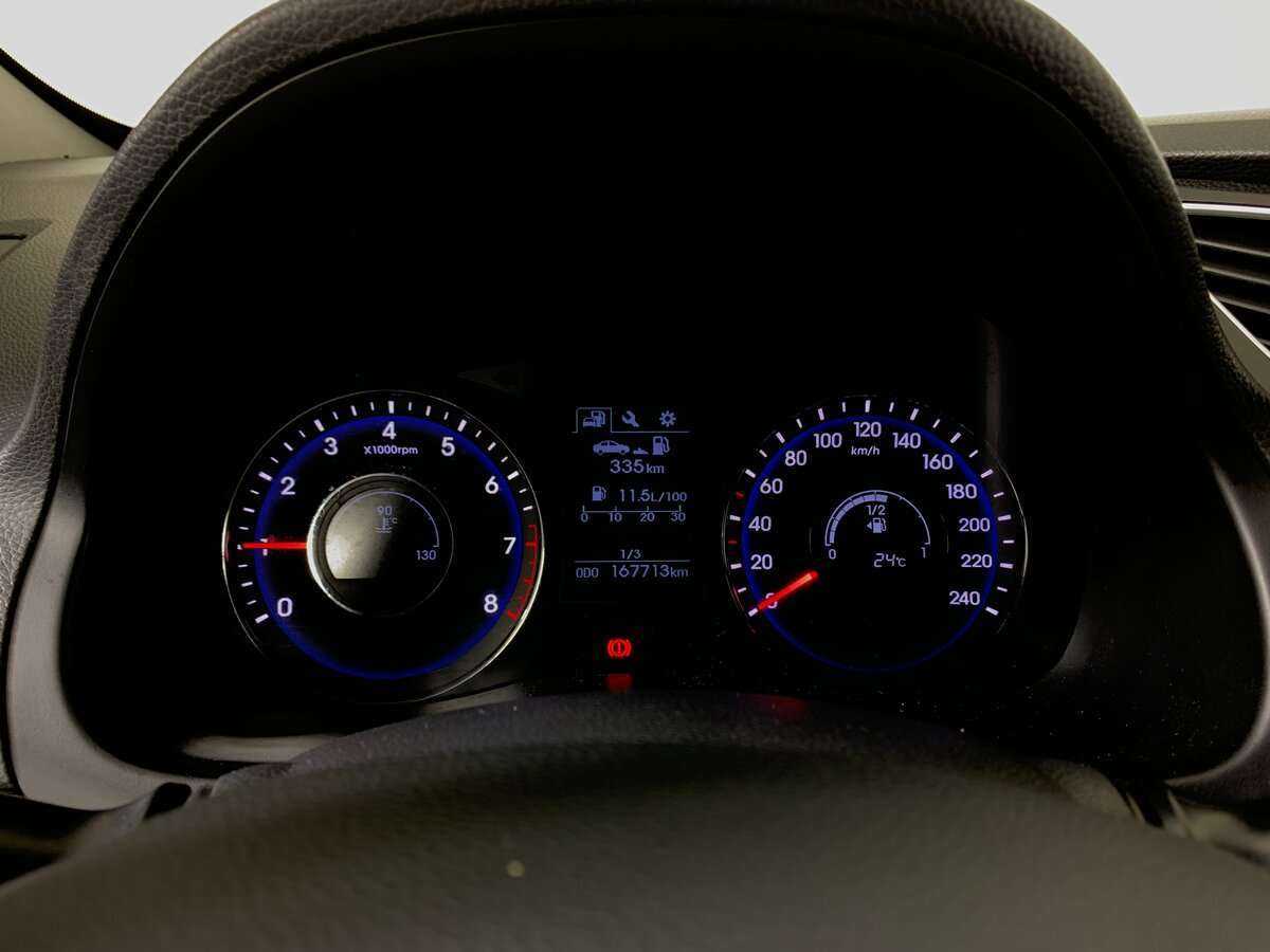 Б/У Хендай ай40 2015 года. Фото: #11