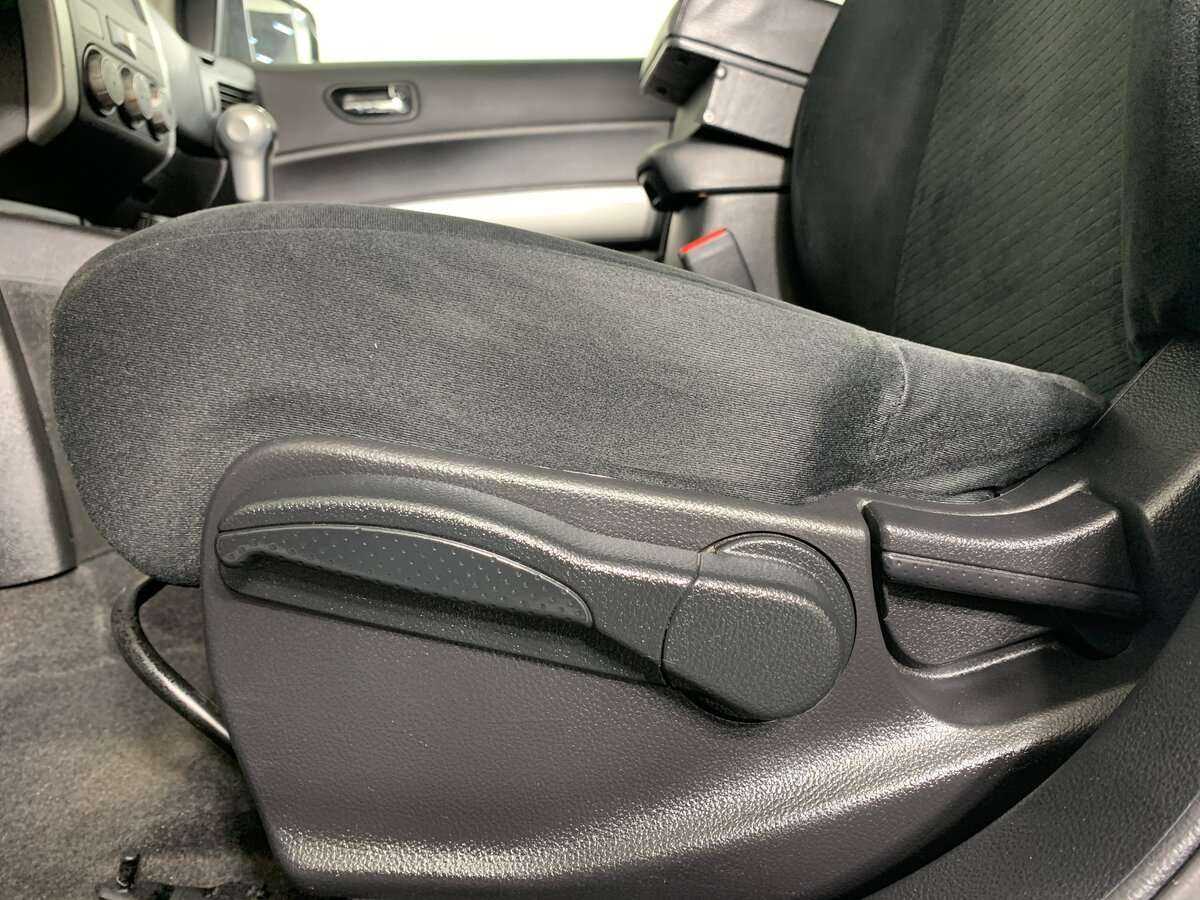 Б/У Ниссан Икс-Трейл 2014 года. Фото: #13