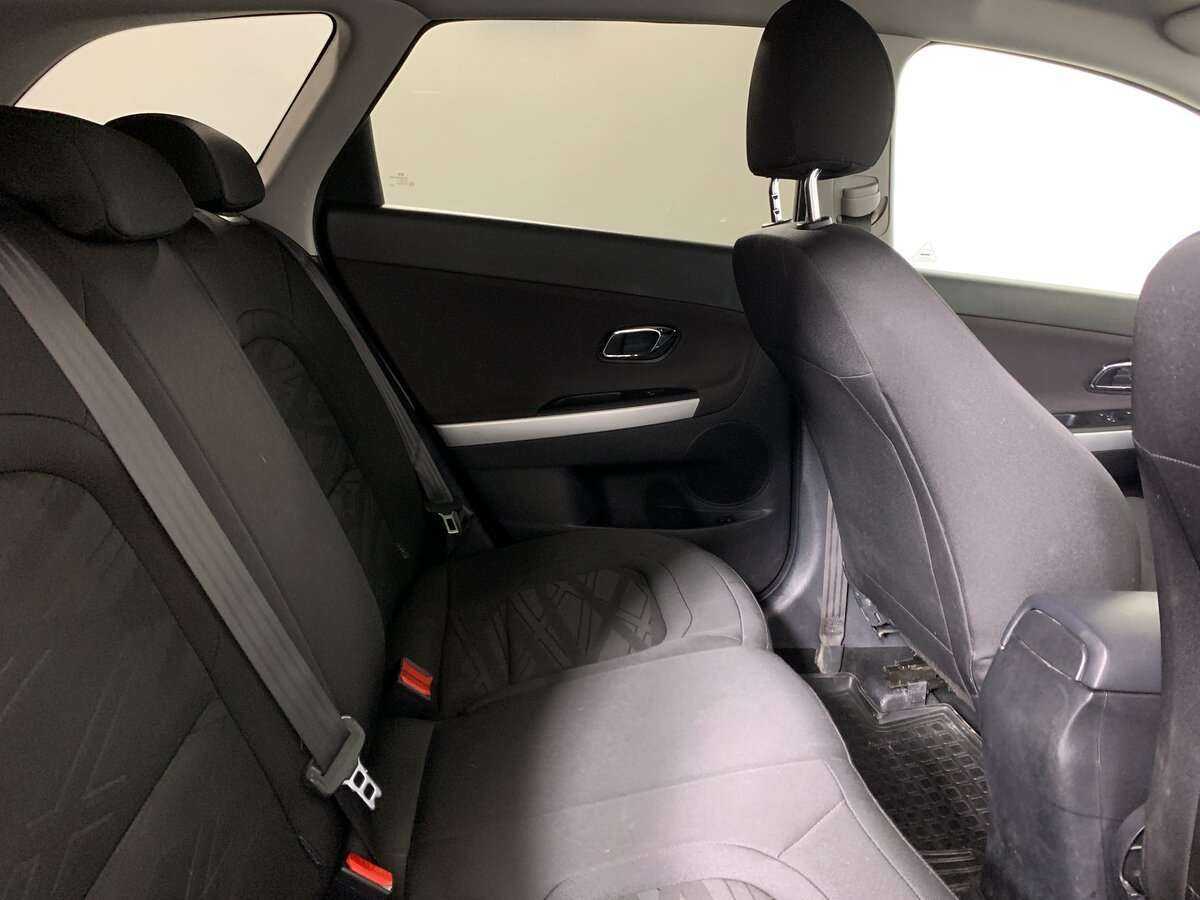 Б/У Киа Сид 2017 года. Фото: #14