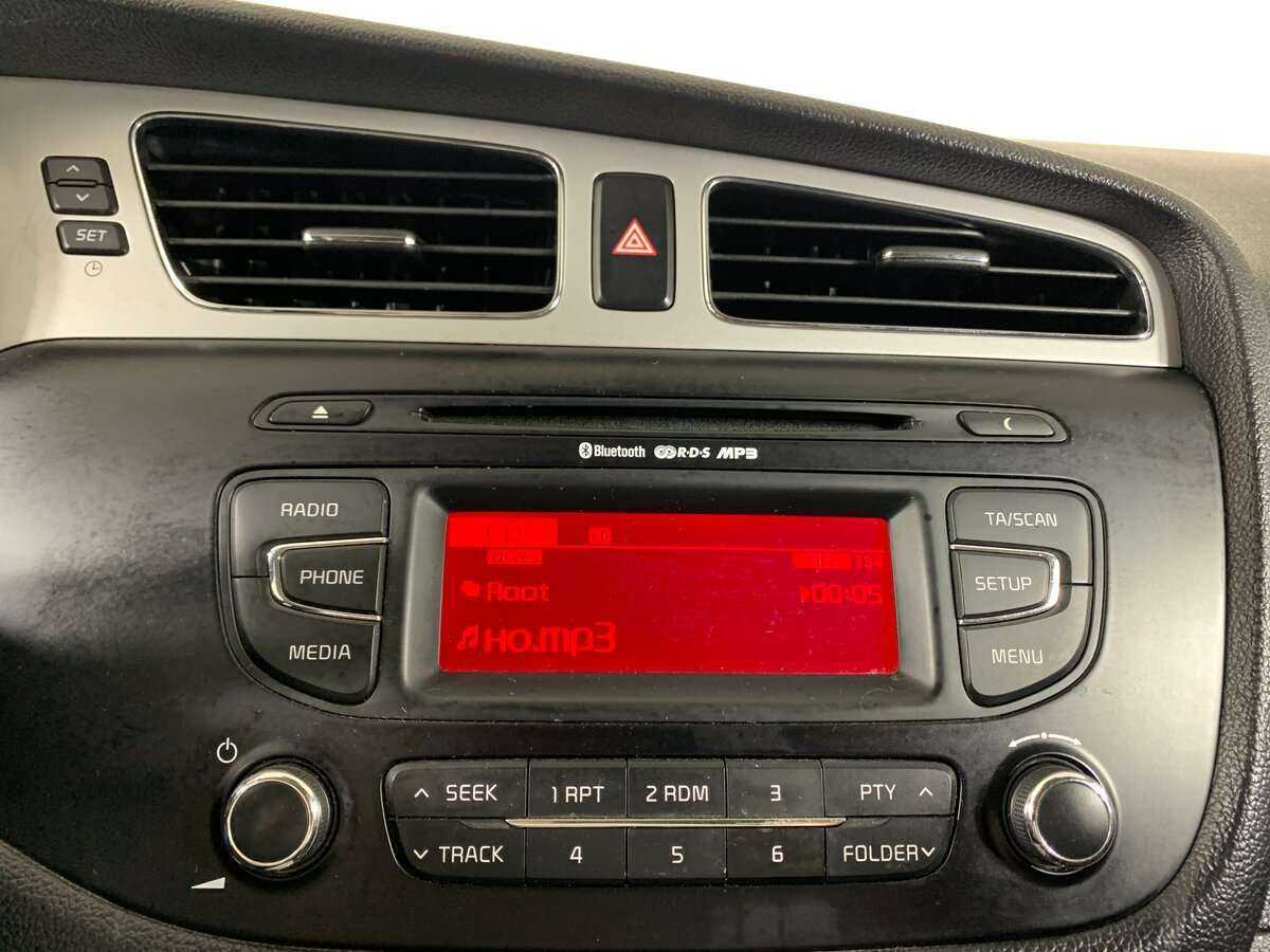 Б/У Киа Сид 2014 года. Фото: #12