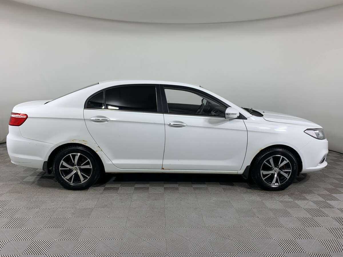 Б/У Лифан Солано 2016 года. Фото: #3