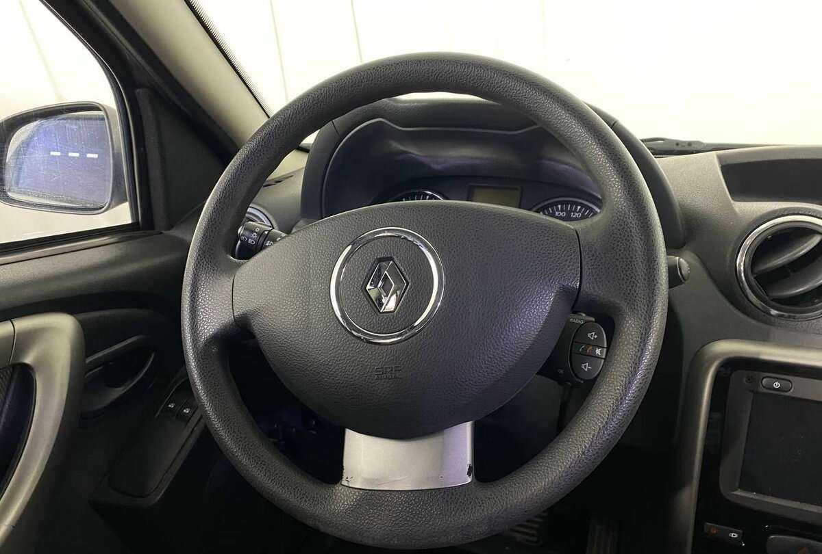 Б/У Рено Дастер 2014 года. Фото: #8