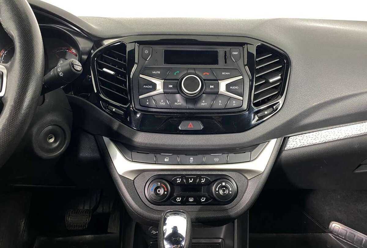 Б/У Лада (ВАЗ) Веста 2020 года. Фото: #11