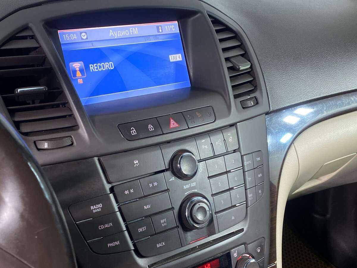 Б/У Опель Инсигния 2013 года. Фото: #13